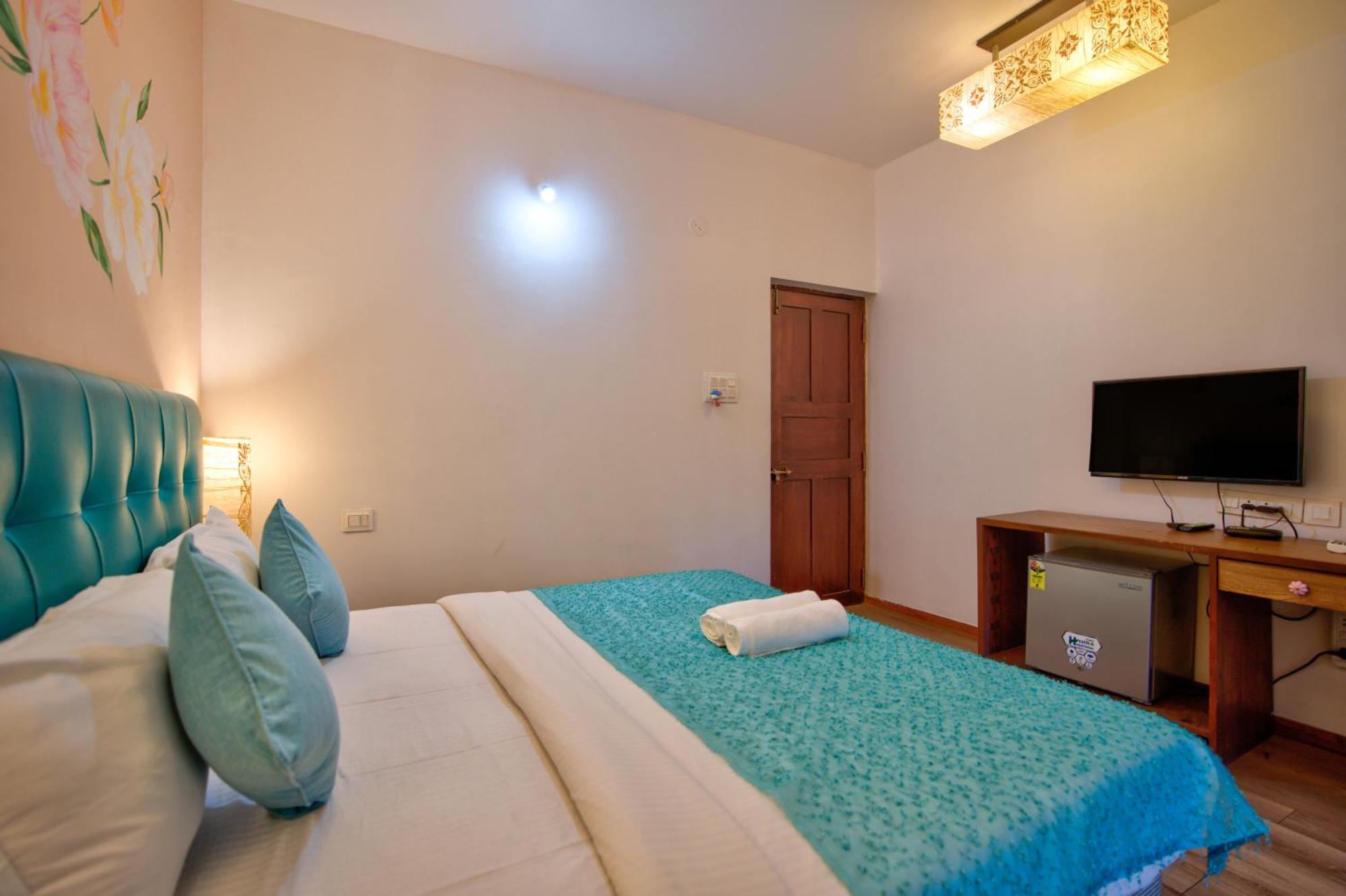 Resort Martins Siesta , A Portuguese Heritage Resort In Calangute Арпора Экстерьер фото