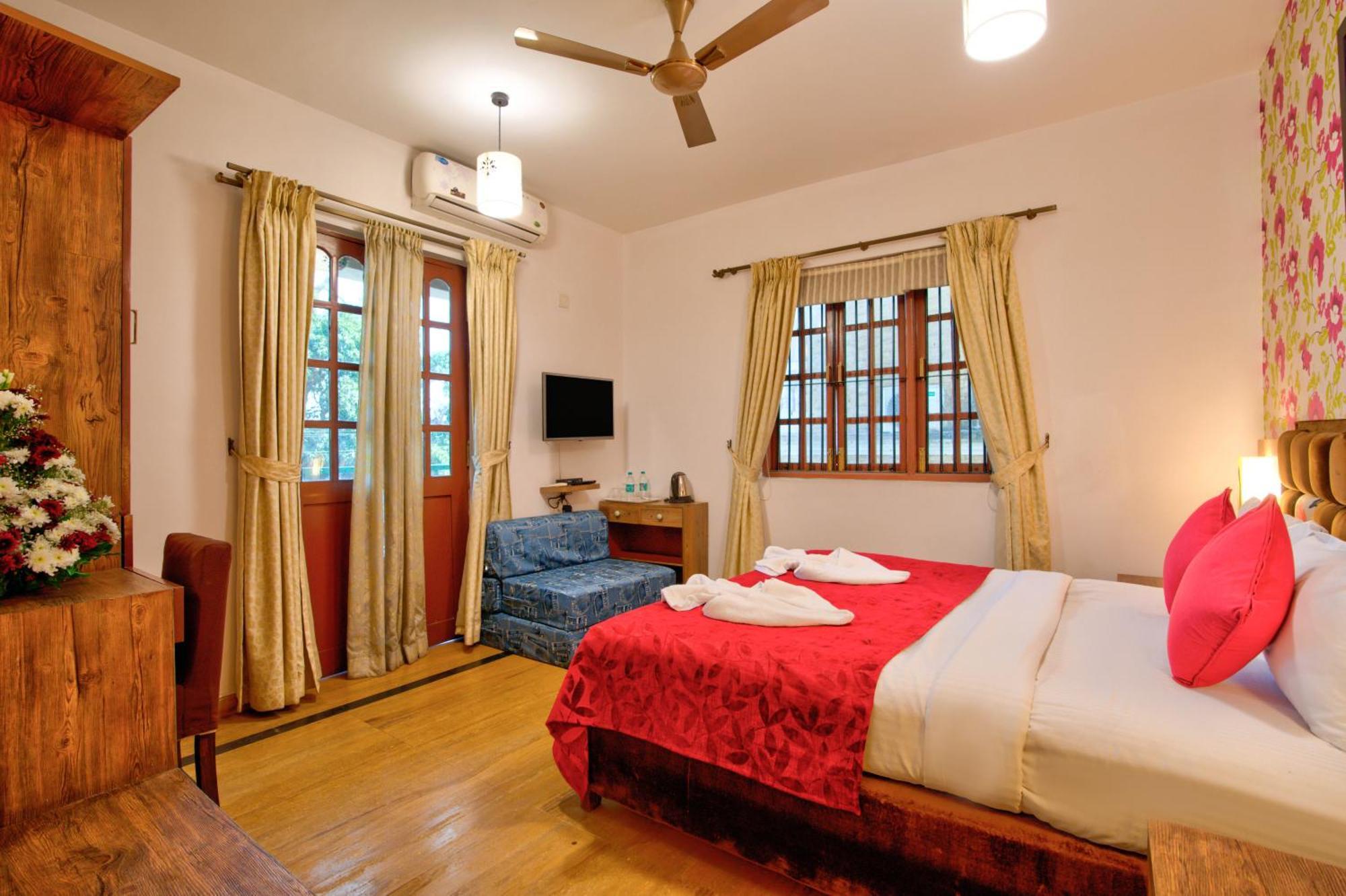 Resort Martins Siesta , A Portuguese Heritage Resort In Calangute Арпора Экстерьер фото
